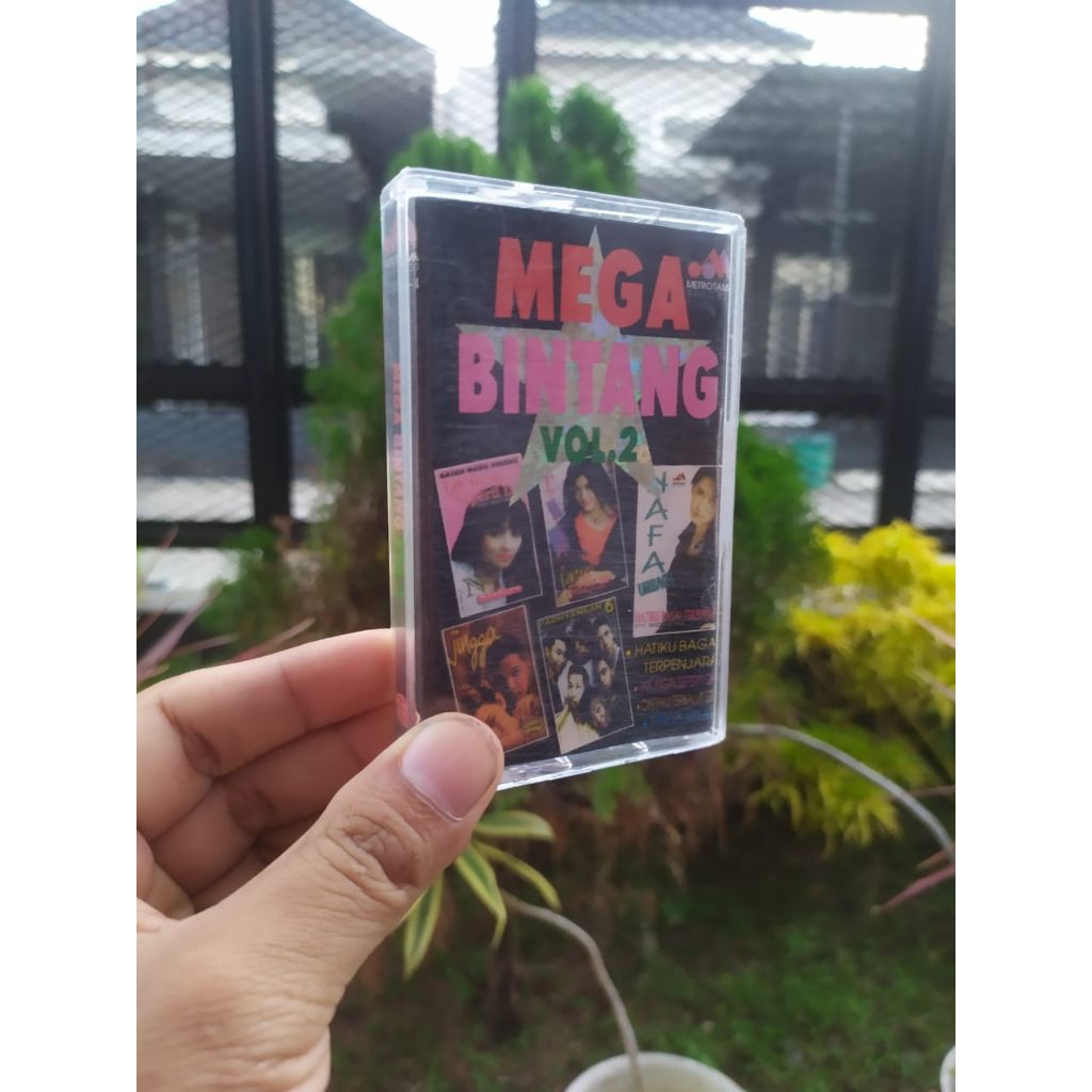 KASET MEGA BINTANG VOL 2 NAFA URBACH