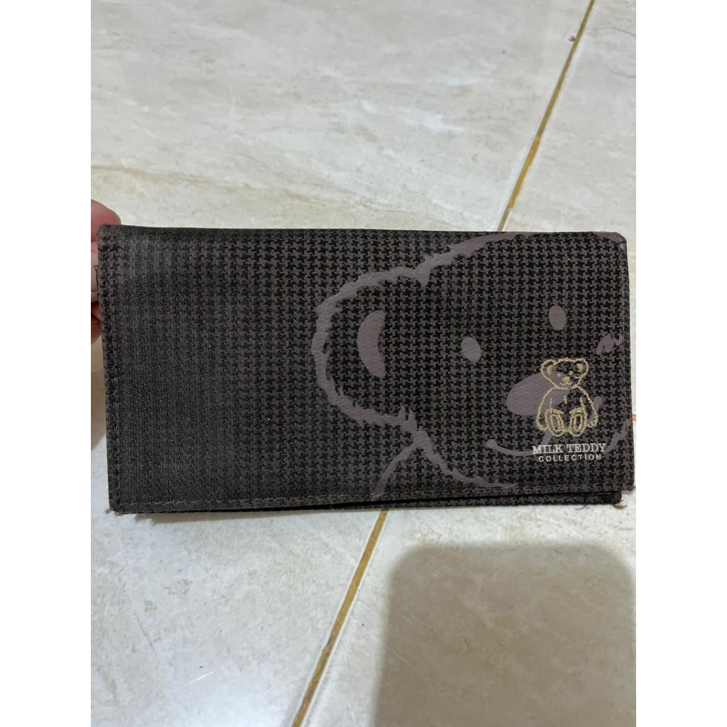 preloved dompet milk teddy