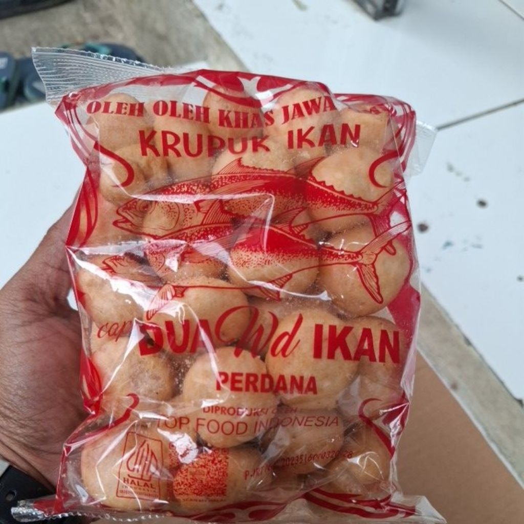 Kerupuk Ikan Cap Dua Ikan Khas Probolinggo