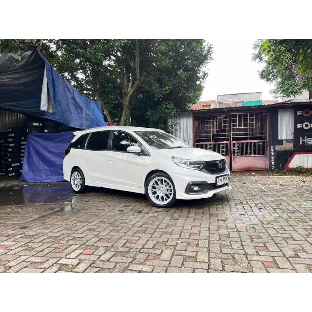 paket ganteng velg hsr rai-s5 ring 17 plus ban accelera 205 50 r17 untuk mobil honda mobilio