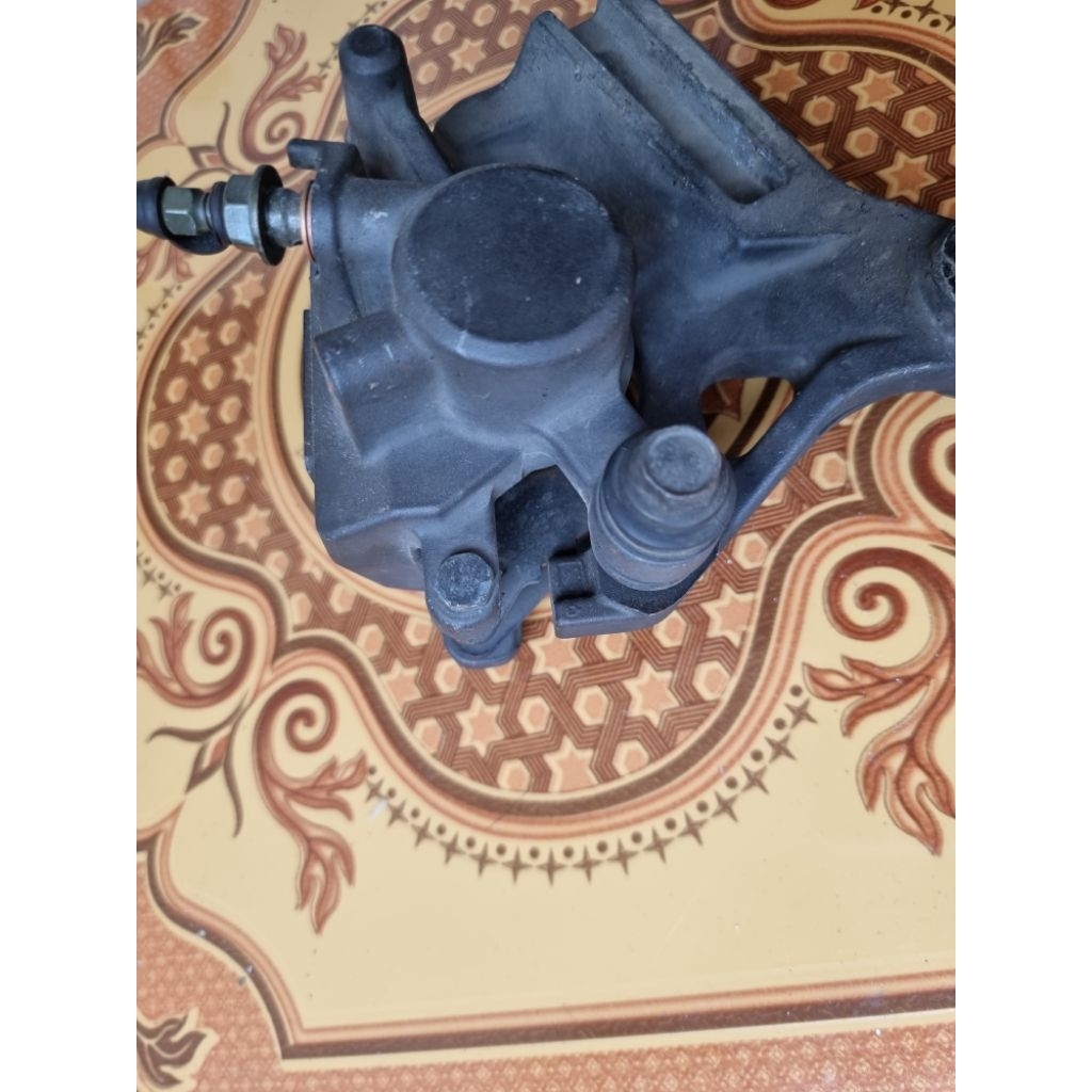kaliper belakang second yamaha R25/MT25
