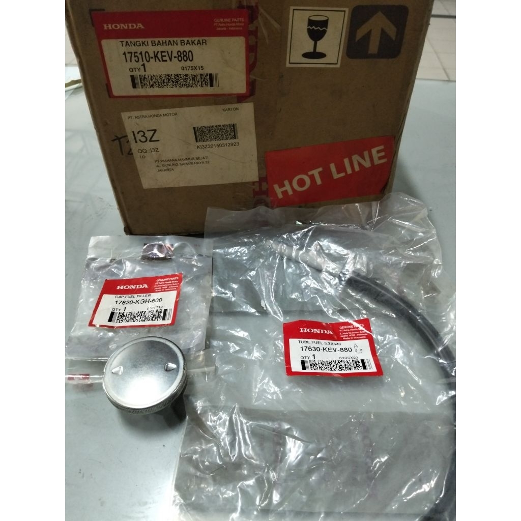Tangki bahan bakar plus tutup tangki dan selang bensin untuk motor Supra x 100cc dan Suprafit lama n