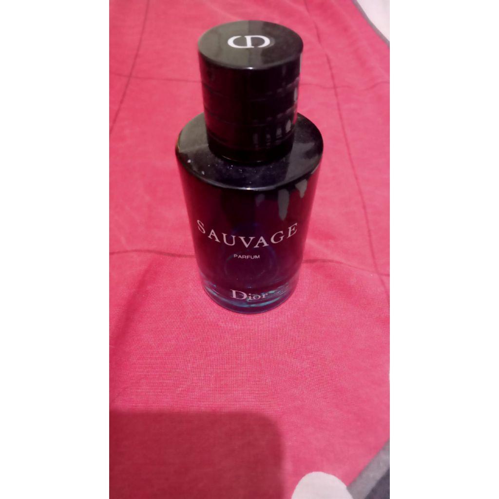 Botol Parfum Dior Sauvage