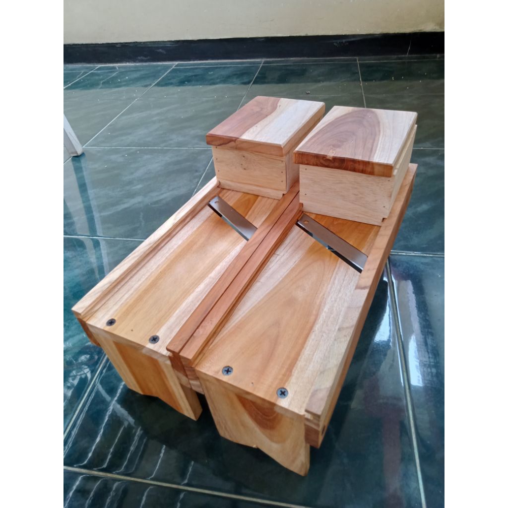 Pengiris Bawang Merah Kayu Jati /Irisan Bawang/Pengiris Serbaguna/Pasah Bawang