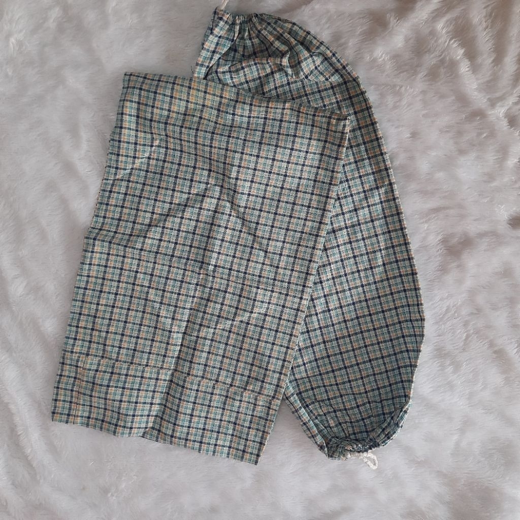 Set Sarung Bantal Guling Anak Preloved