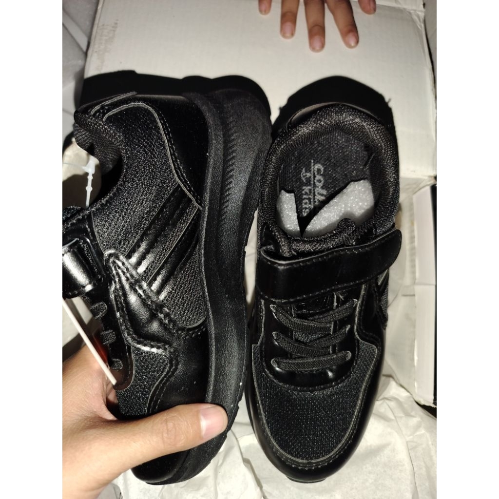 sepatu collin anak size 28