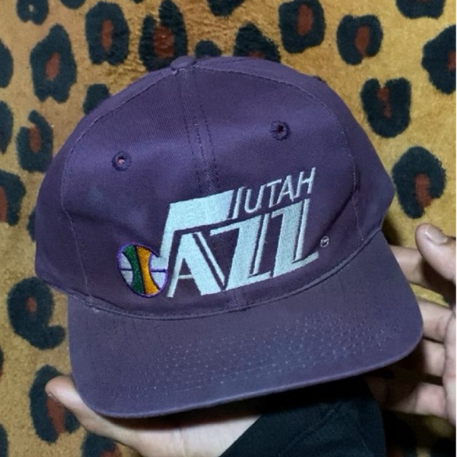 Vintage 90’s Utah Jazz NBA Basketball Purple colored Snapback Hat Twins tags