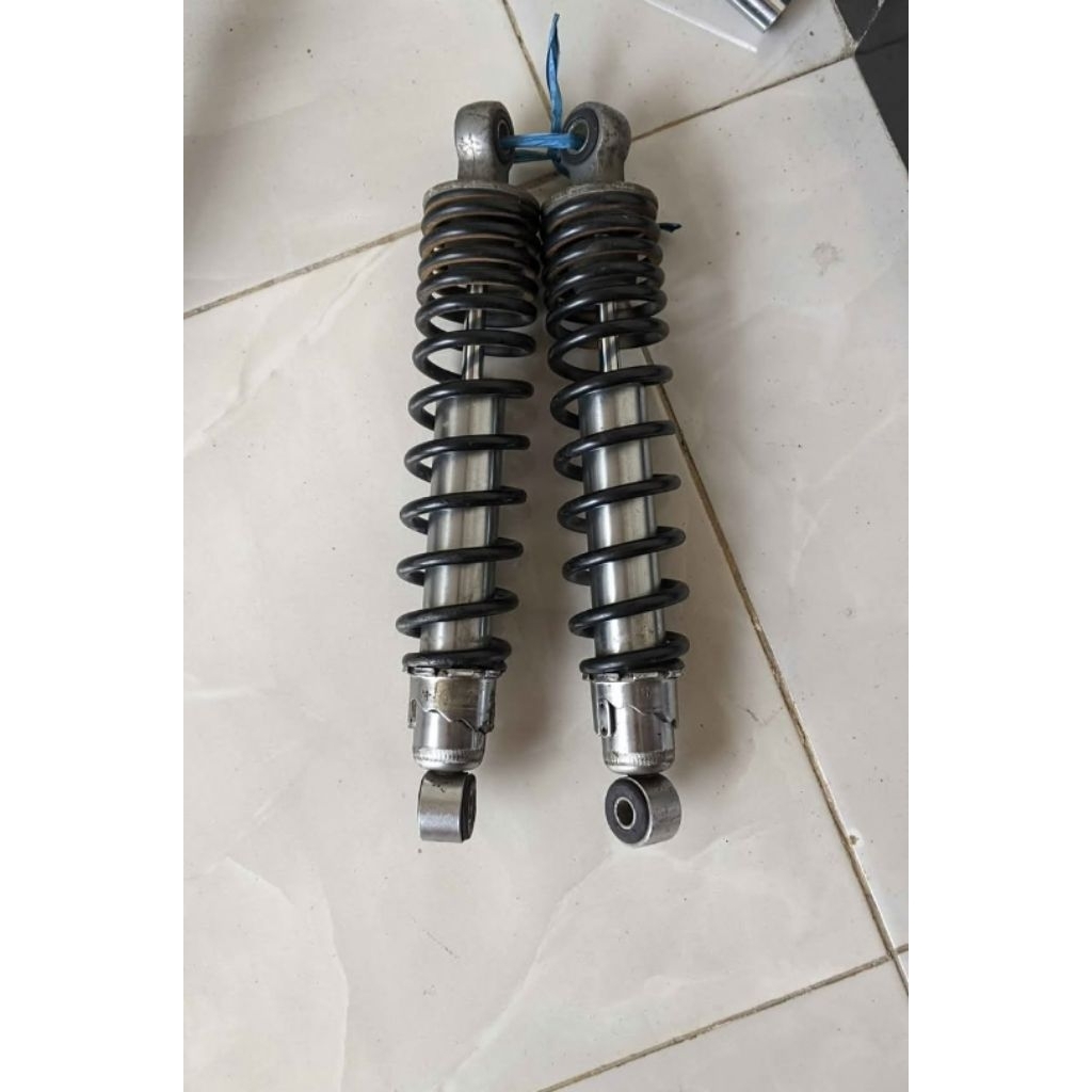SKOK MEGAPRO PRIMUS BELAKANG SHOCK SHOCKBREKER MP PRIMUS PEREDAM KEJUT ORIGINAL