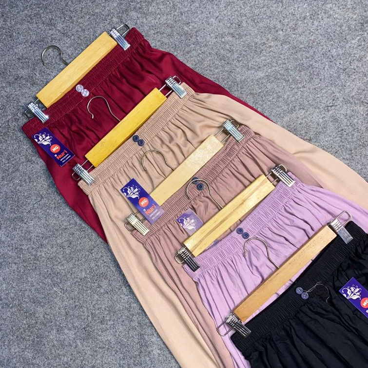 Kulot Highwaist Rayon Jumbo Polos Kancing 2 model terbaru