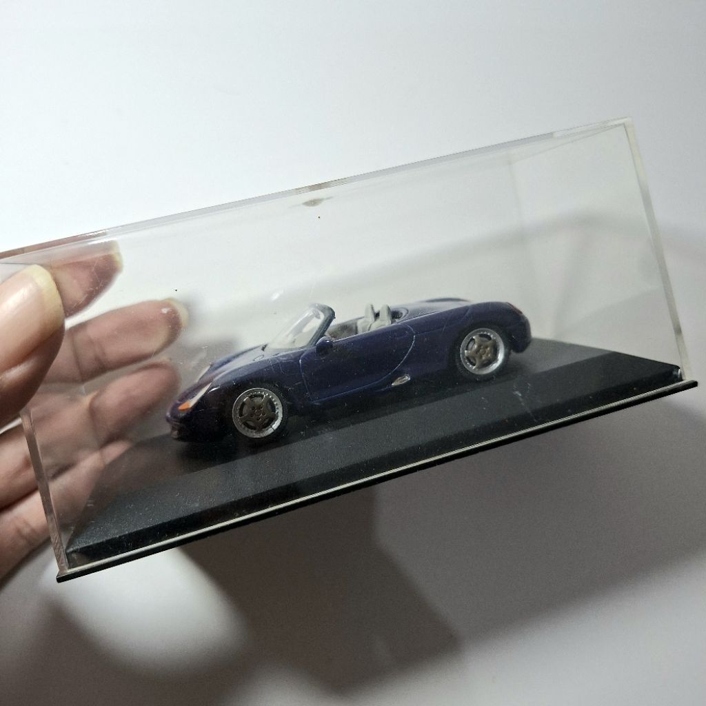 Miniscale Minichamps Porsche Boxster 1/43