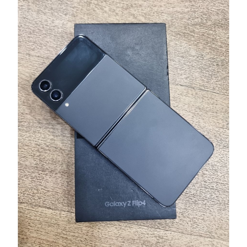 Samsung Z Flip 4 5g - 8/512gb