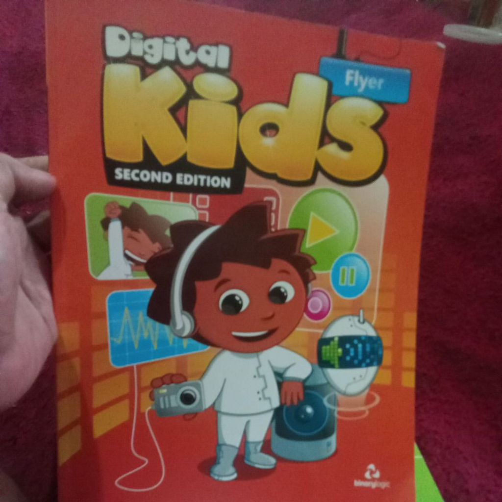 buku digital kids flyer second edition
