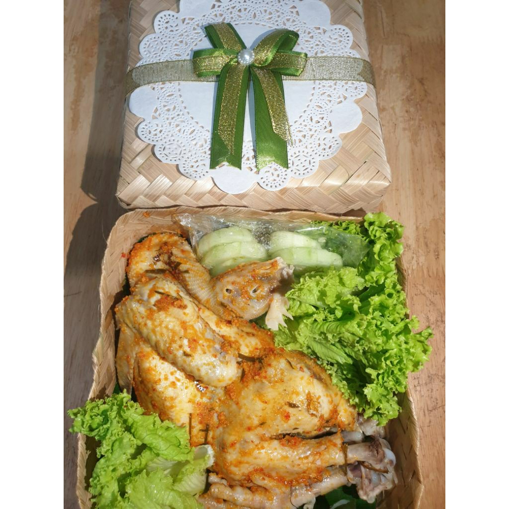 Ayam Ingkung Kukus Lek Wan