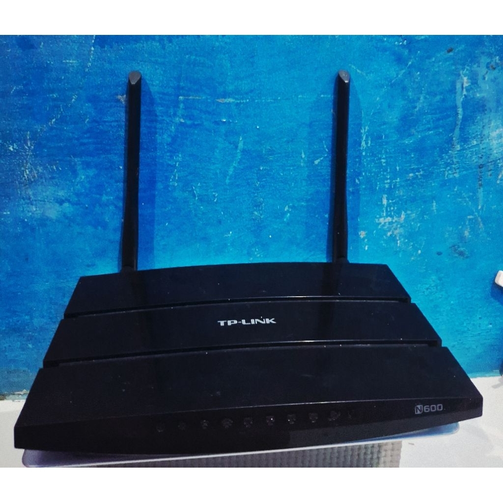 TP-Link TL- WDR3600 N600 Wireless Dual Band Gigabit Router