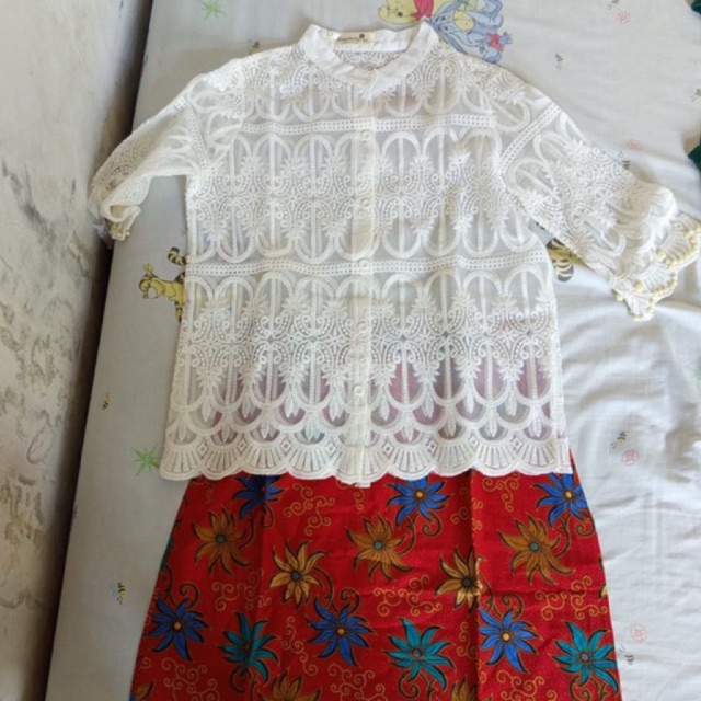 Preloved one set kebaya