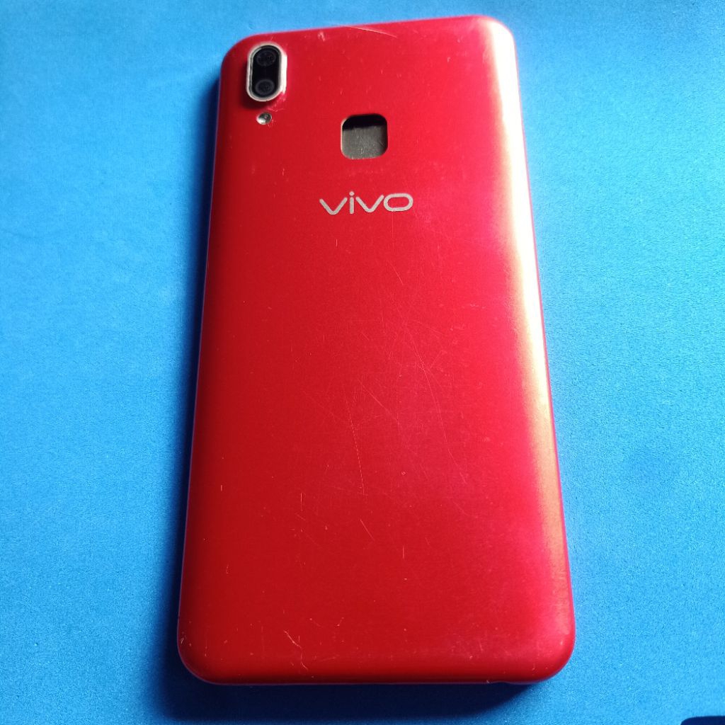 Backdoor bekas Vivo Y95 Original Copotan minus tombol tidak ada selebihnya lecet pemakaian