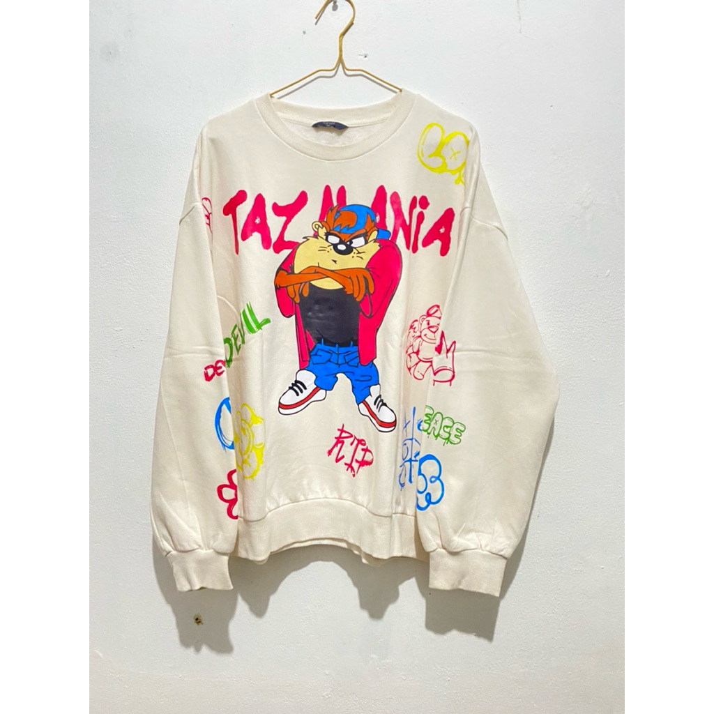 crewneck tazmania backprint