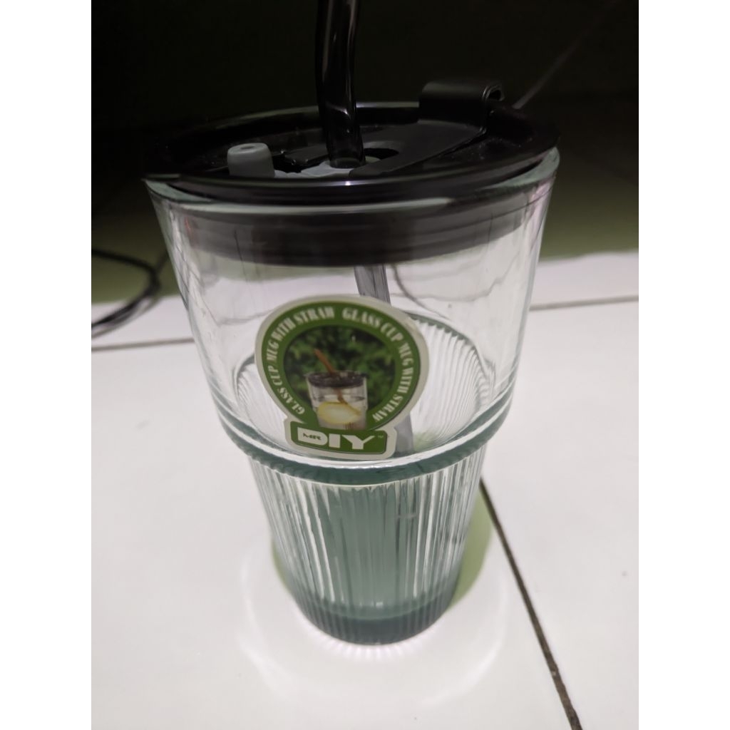 [Preloved] Glass mug with straw - Mr DIY