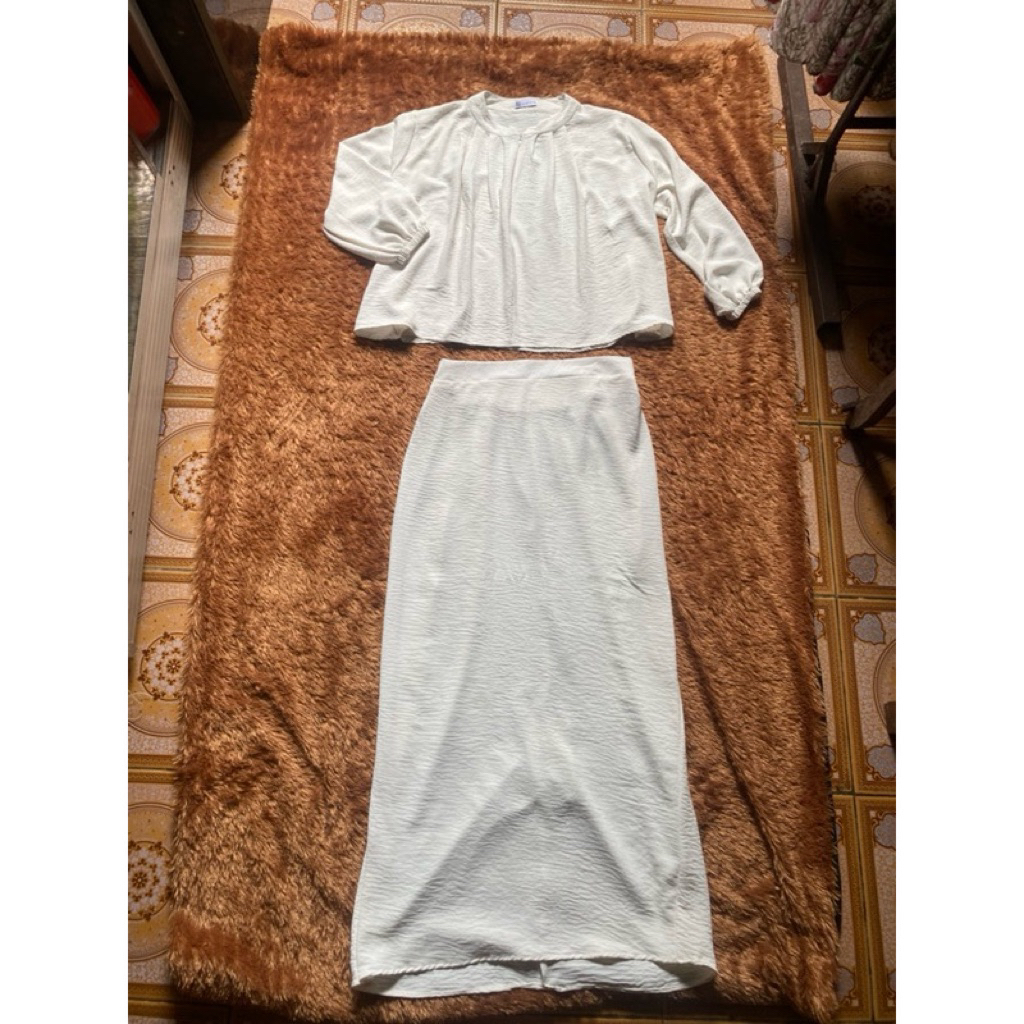baju set lebaran/ baju putih tulang pl/ baju bw pl