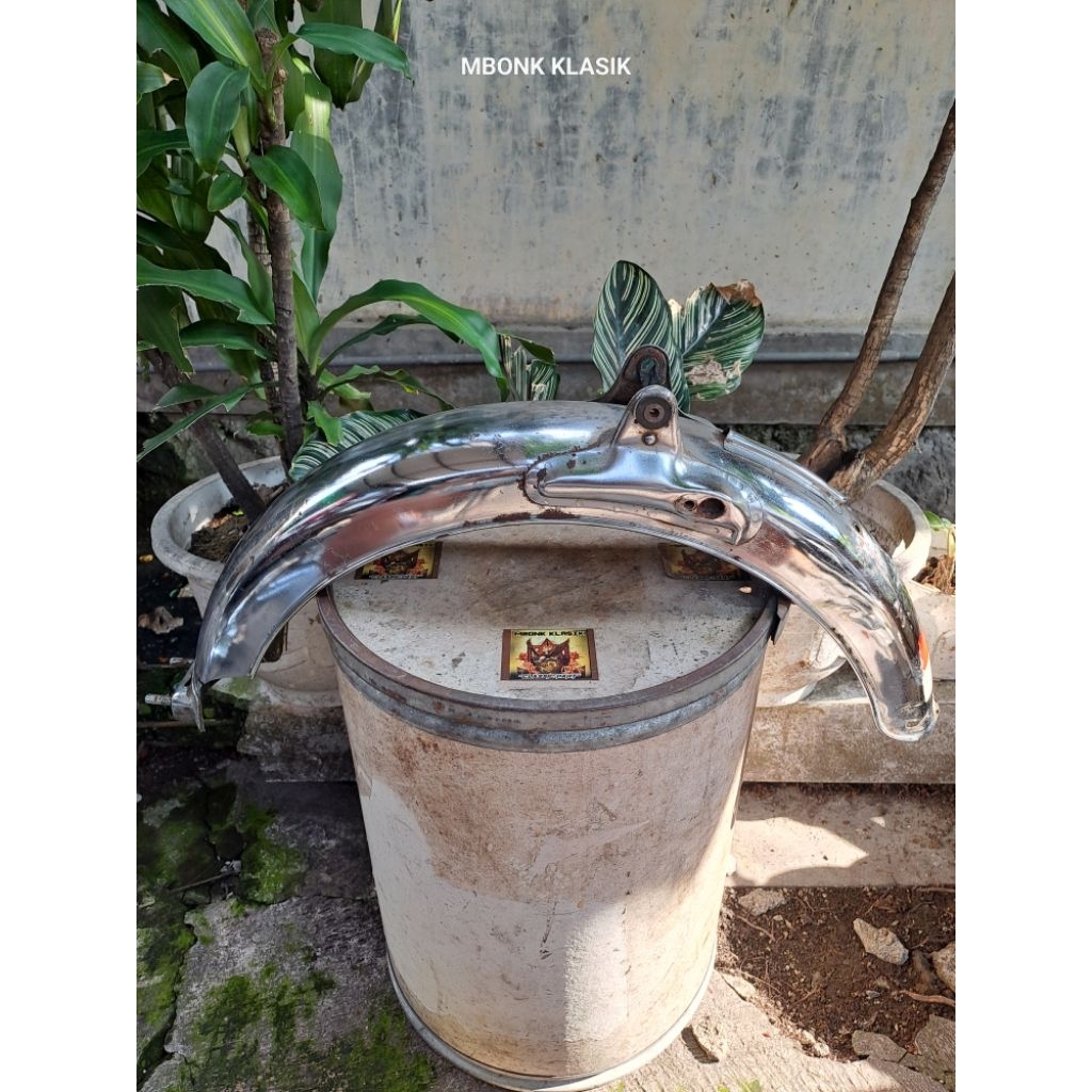 spakbor belakang s90 s90z s110 benly ORIGINAL spakbor belakang honda s90z s90 s110 spakbor s90 s90z 