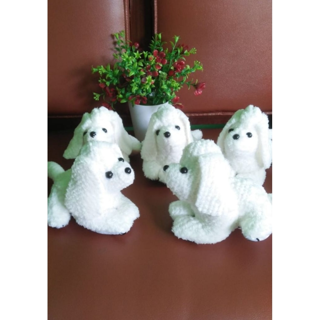 BONEKA ANJING KECIL