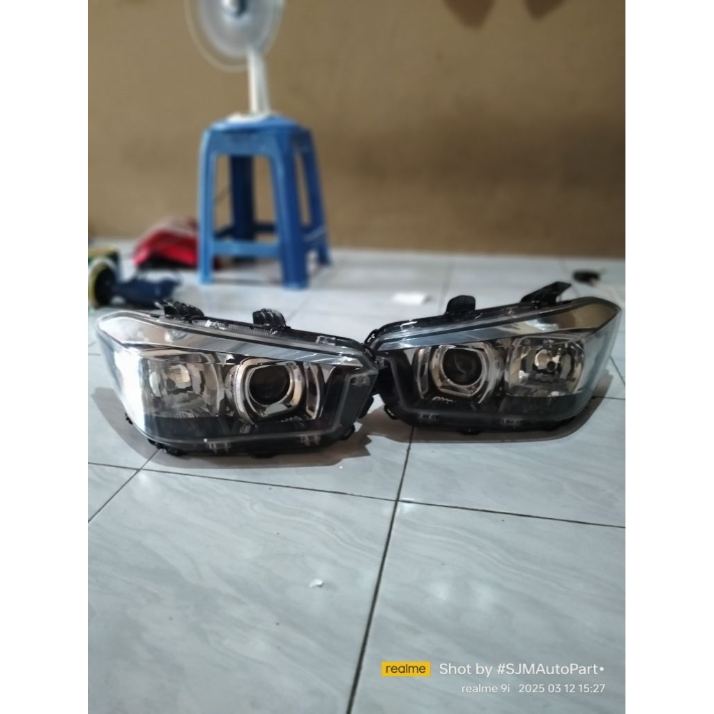 HeadLamp WULING CONFERO S.. R/L