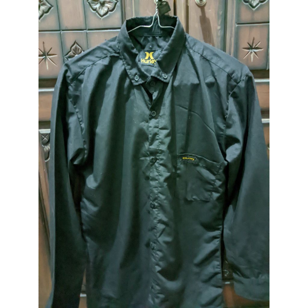preloved kemeja hitam