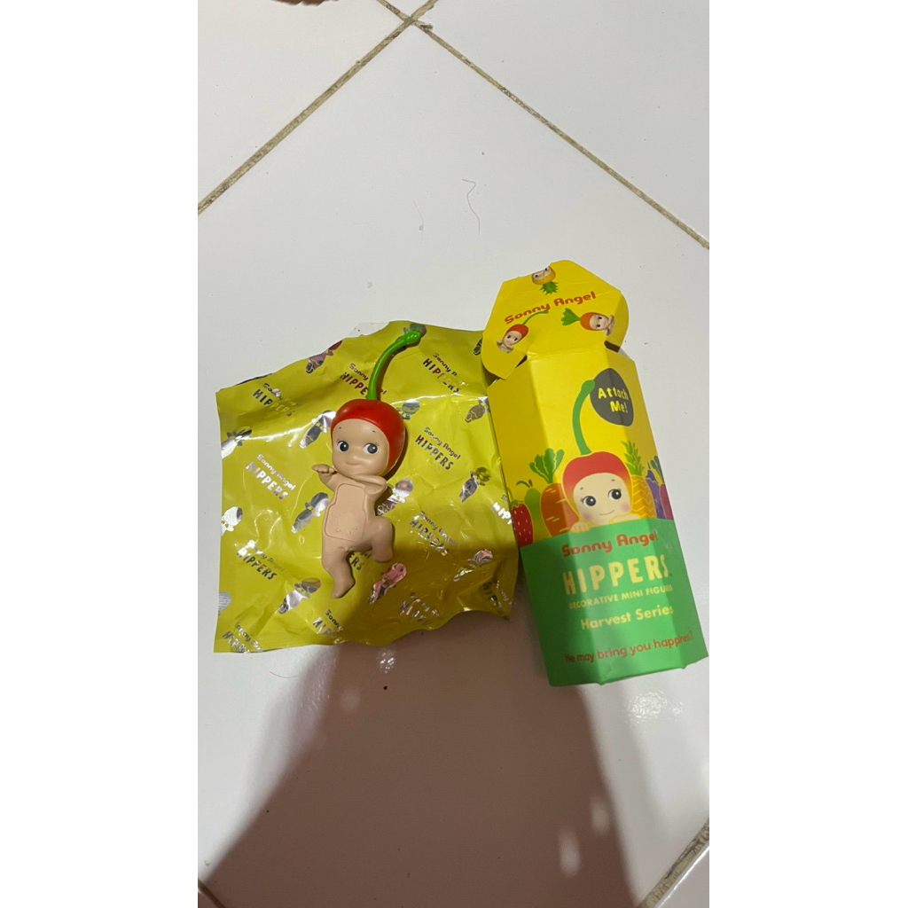 sonny angel hippers cherry