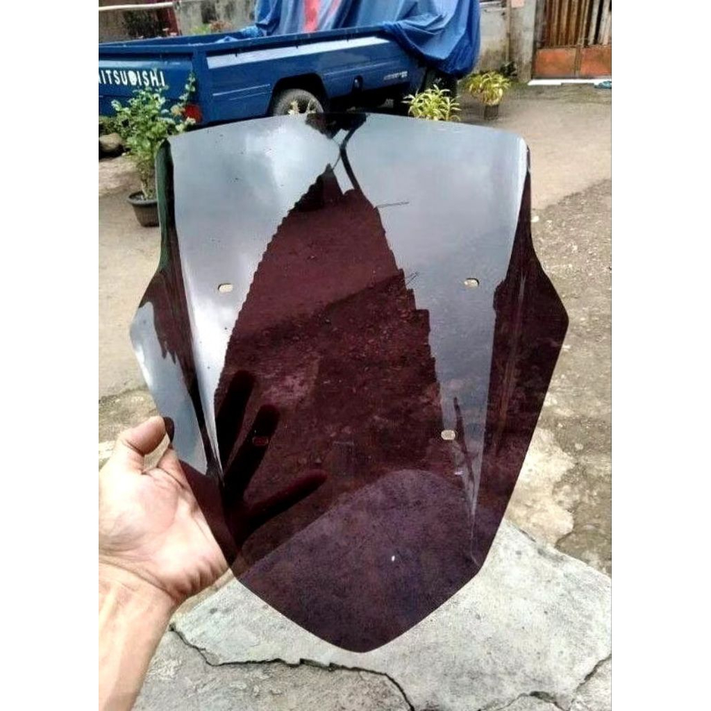 visor windshield nmax old 2015-2019 dengan  2 variasi warna dan ukuran