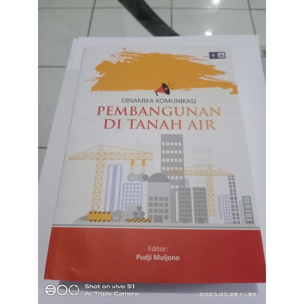 Buku Pembangunan di Tanah Air