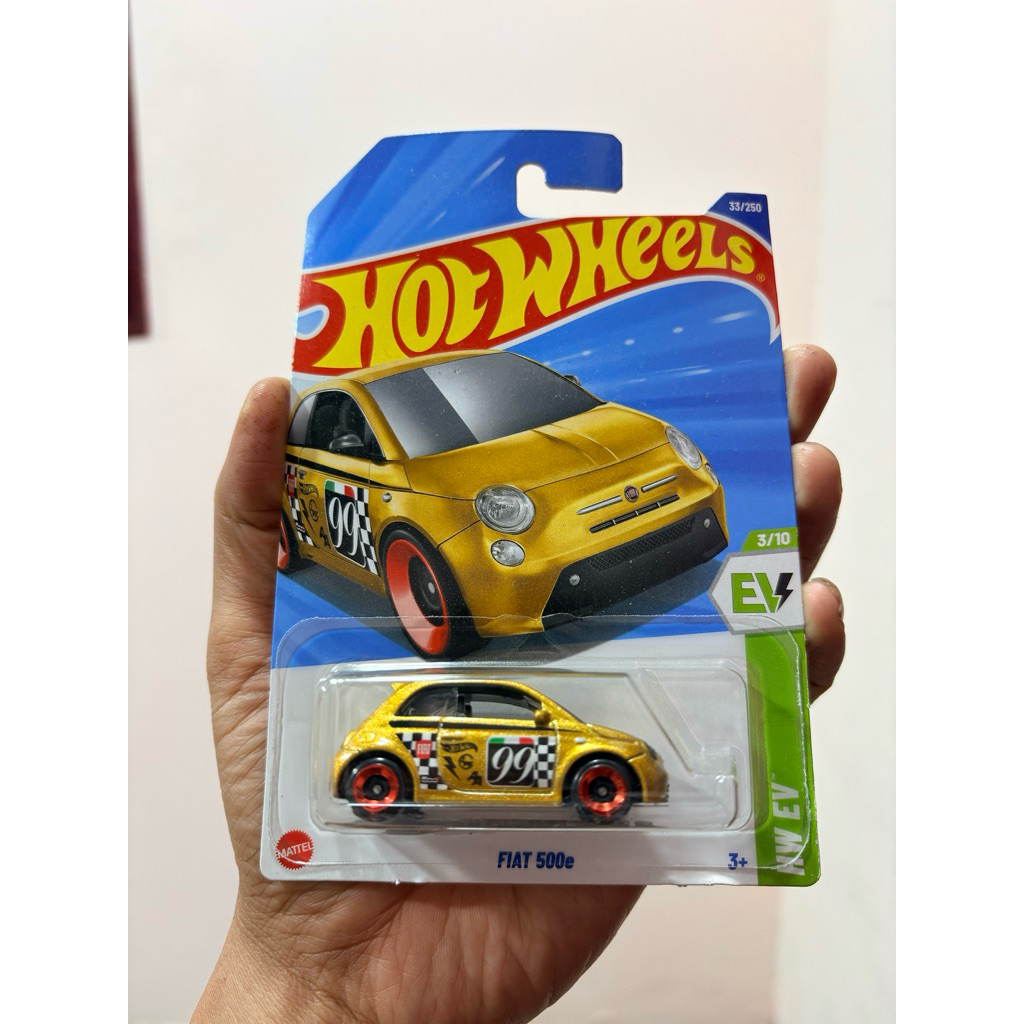 Hot Wheels Fiat 500e Gold Mattel Hotwheels