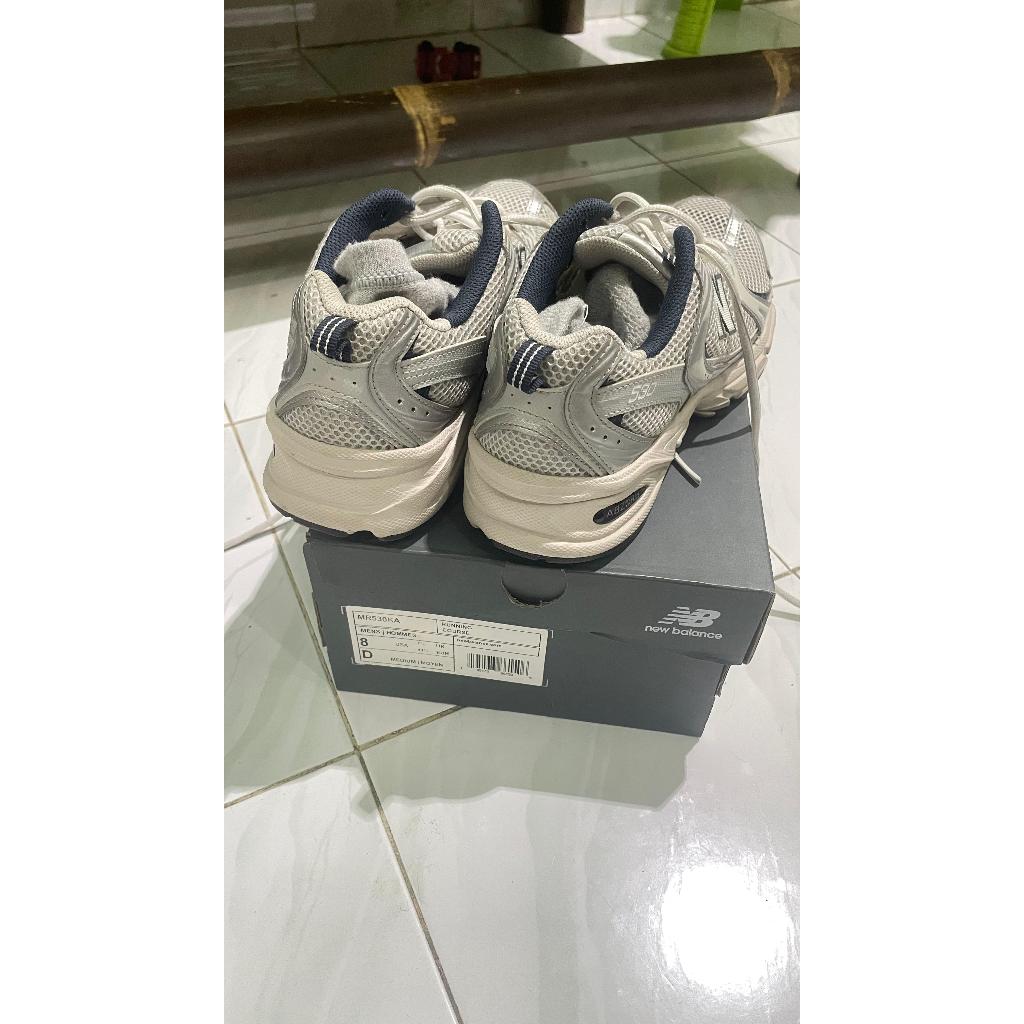 Sepatu New Balance Original Pria/Wanita – Sneakers Running Lifestyle – Preloved Kondisi Mulus
