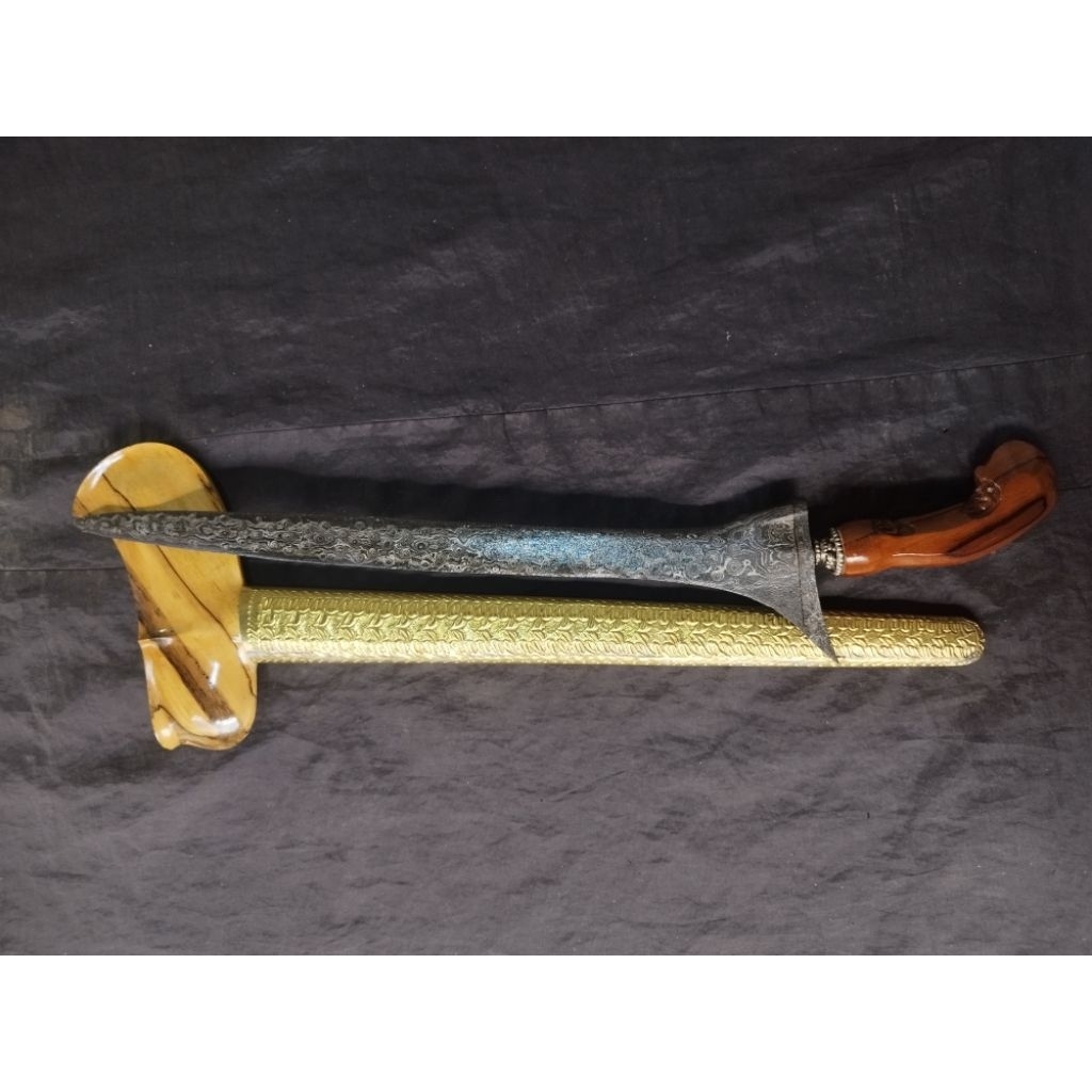 Keris Lurus Tilam Sari pmaor Udan Mas Warangka Gayaman Surakarta