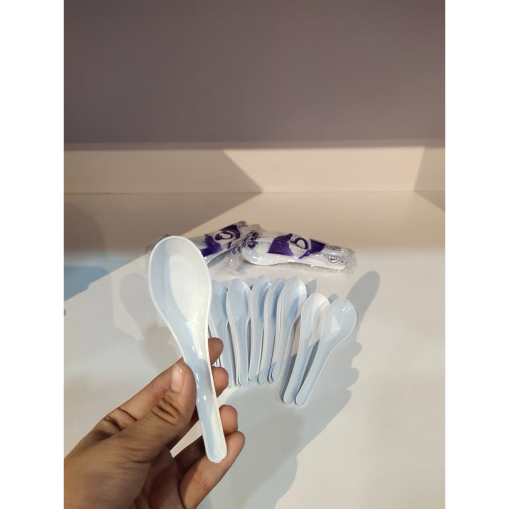 Sendok Plastik / Sendok Makan Sekali Pakai / Sendok Plastik Putih Tebal