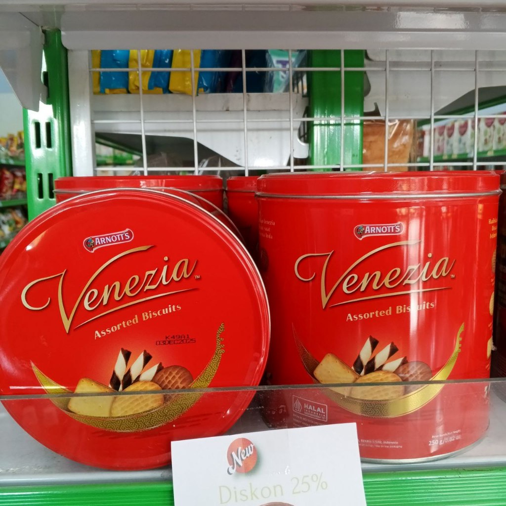 Arnott's Venezia Tin Biskuit Kaleng 250gr