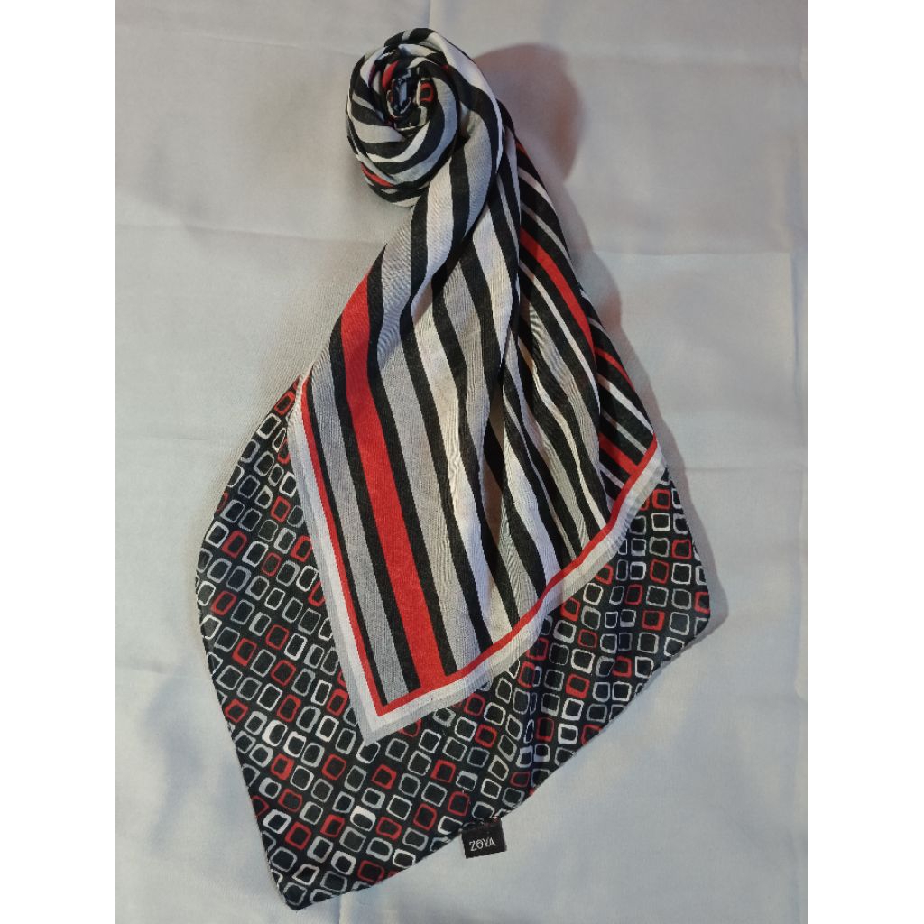 Preloved Hijab Motif Merk ZOYA | Scraf ZOYA