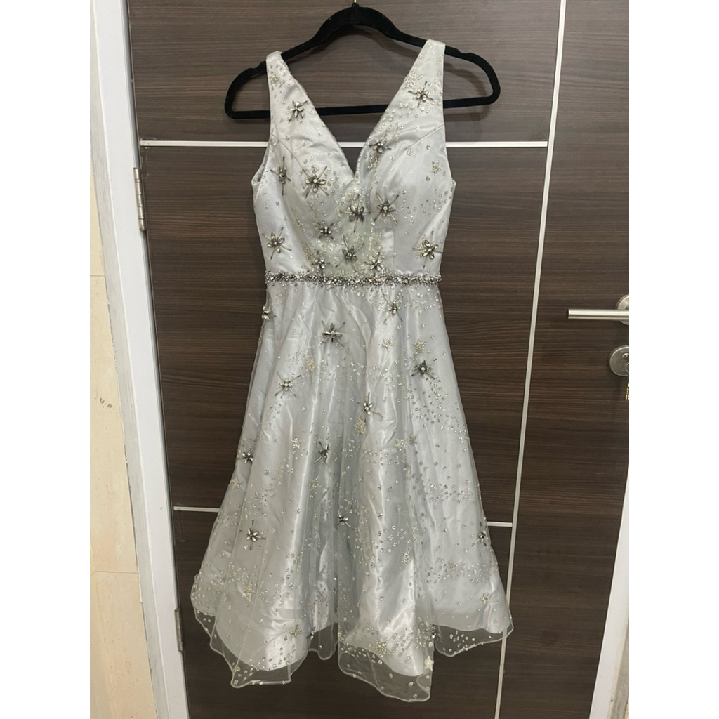 preloved! dress pesta silver