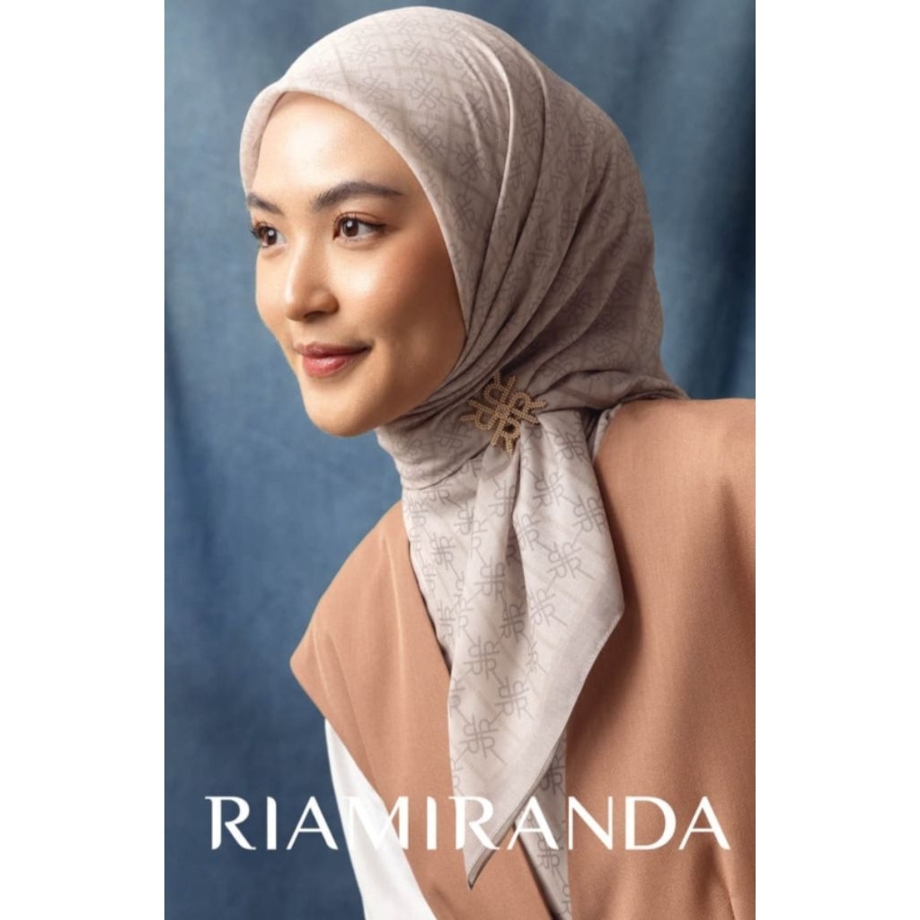 SORAYA MONOGRAM SCARF RIA MIRANDA