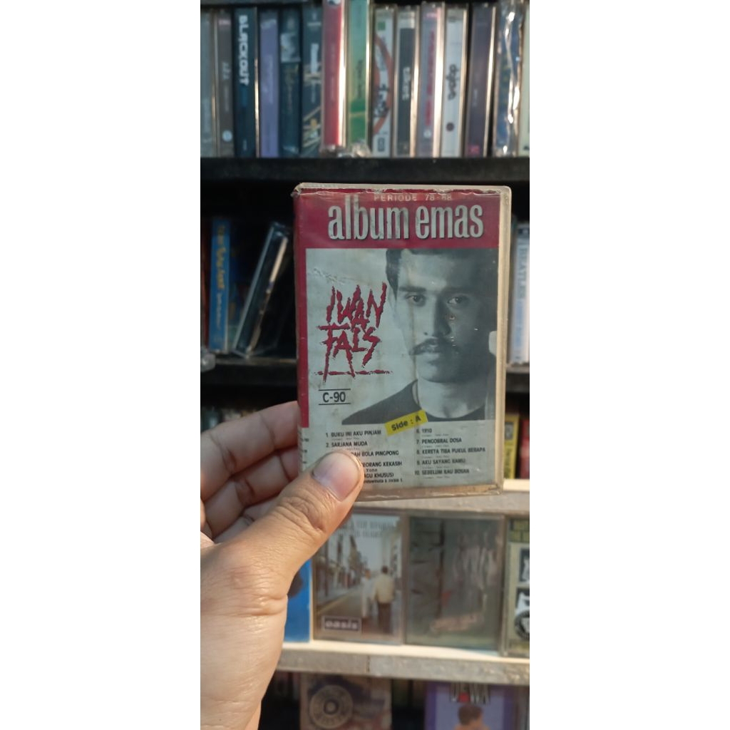 KASET PITA ALBUM EMAS IWAN FALS