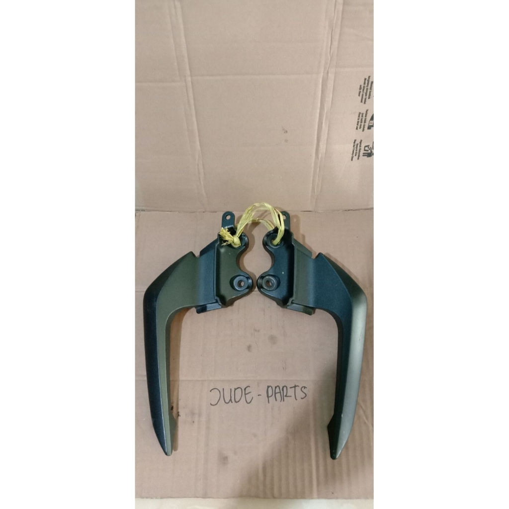 behel jok belakang Honda CB 150 R LED CB 150 R Facelift original copotan mulus siap pakai