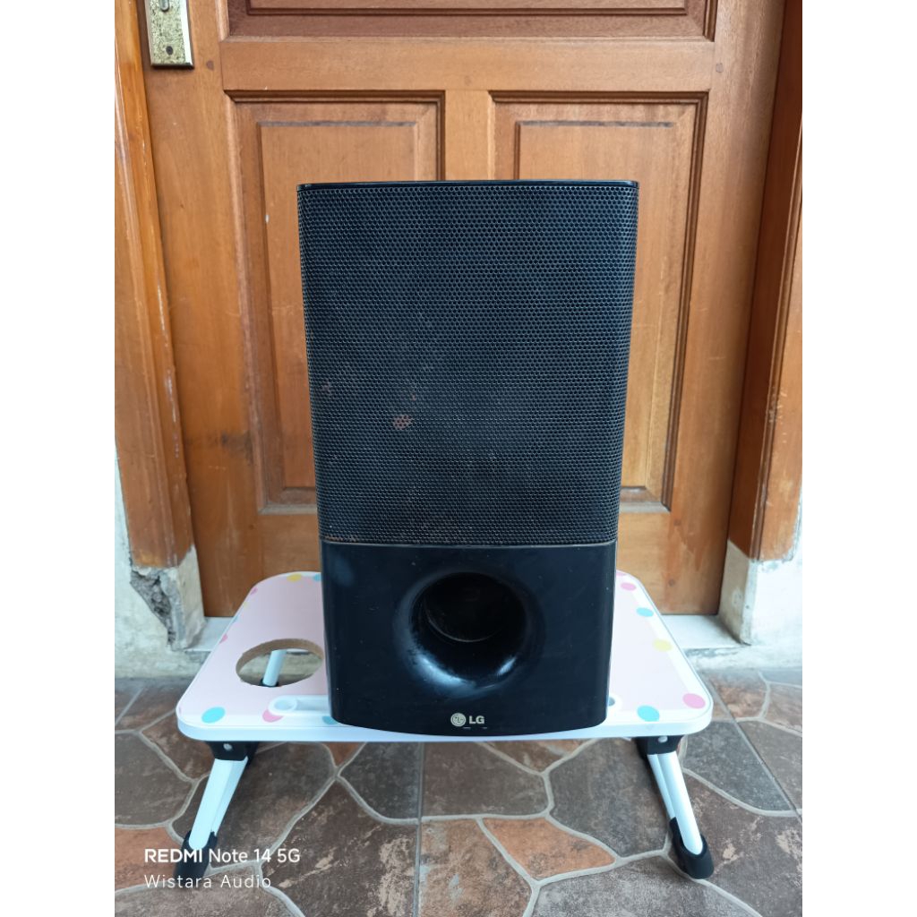 Subwoofer home theater LG