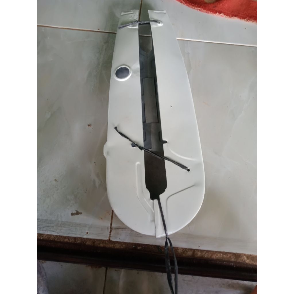 katengkas tutup Rante v75