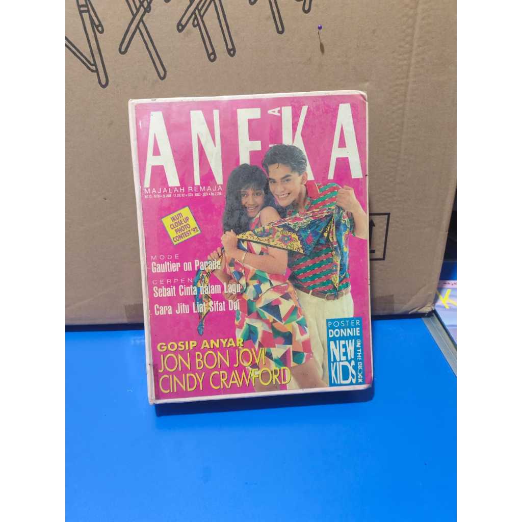 KOLEKSI LAWAS LANGKA BUNDEL MAJALAH ANEKA RIA TAHUN 1992
