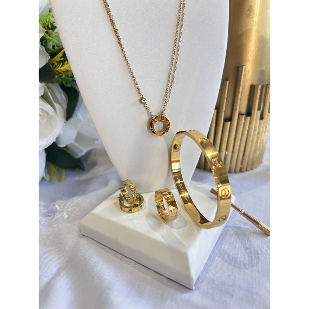 1 Set Perhiasan Anak & Dewasa