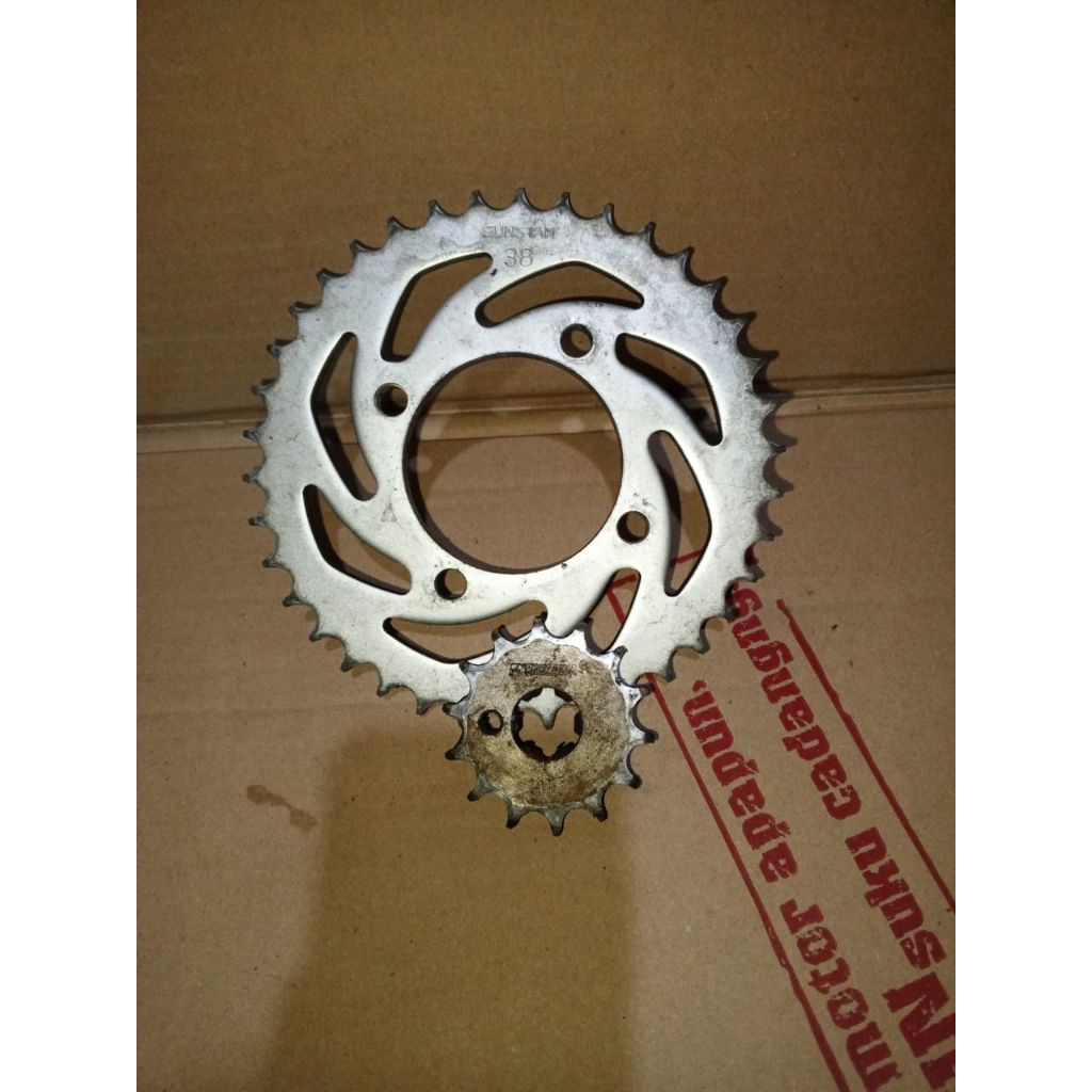 gir set gear depan belakang original Vega r New, Jupiter z Burhan, Vega r lama, crypton ,fizr