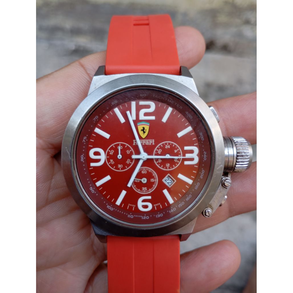 jam tangan Ferrari chronograph bukan ori second preloved