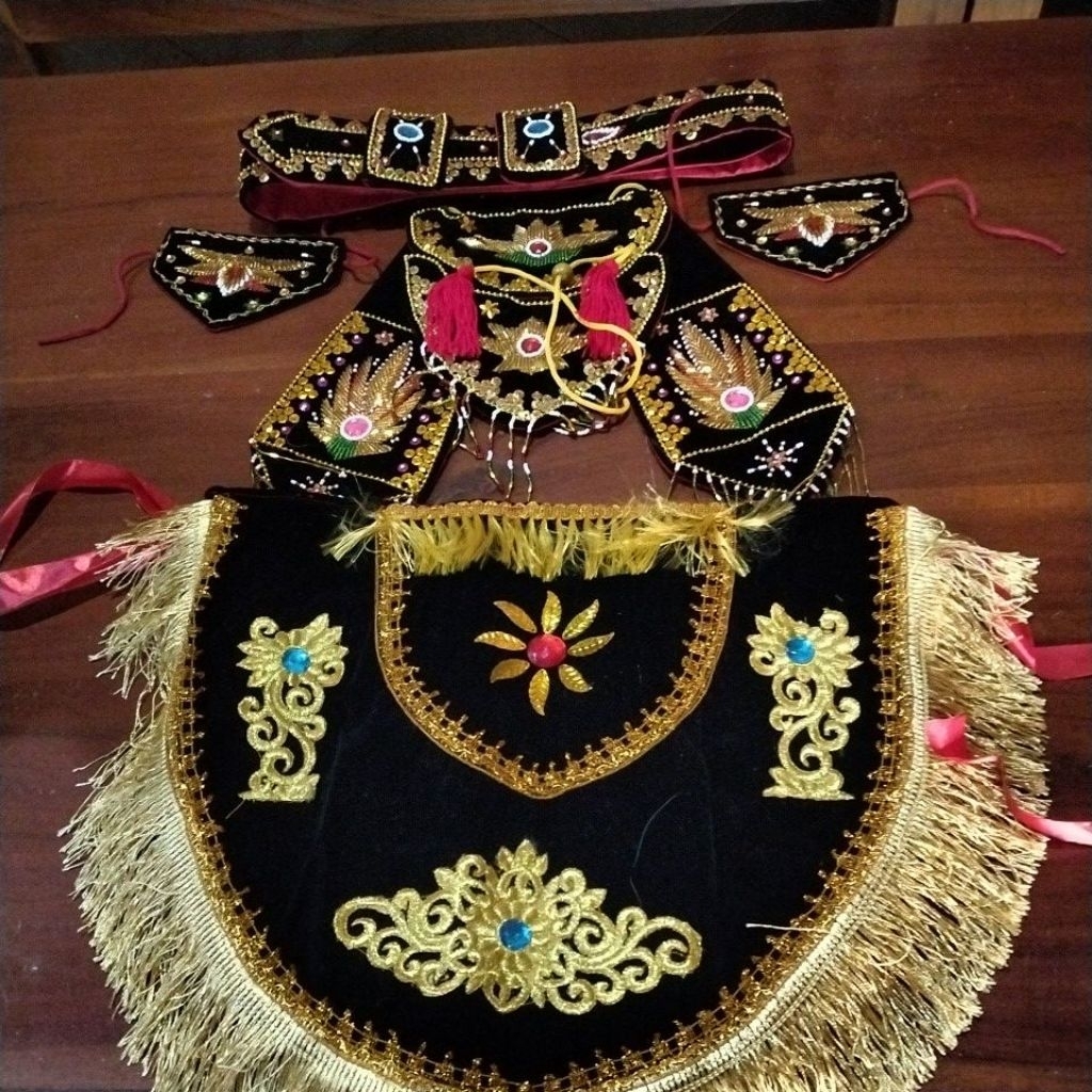 sabuk timang set