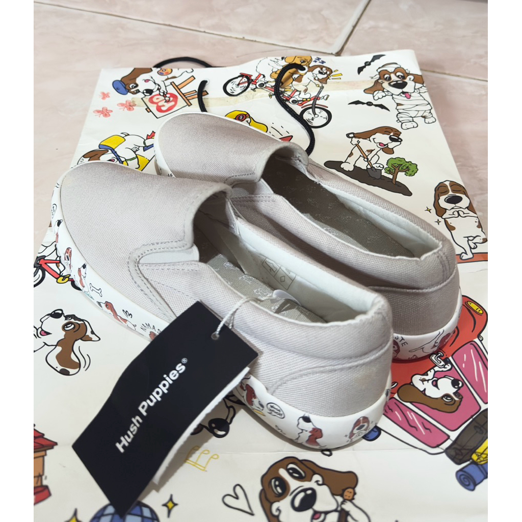 SEPATU HUSH PUPPIES SALE