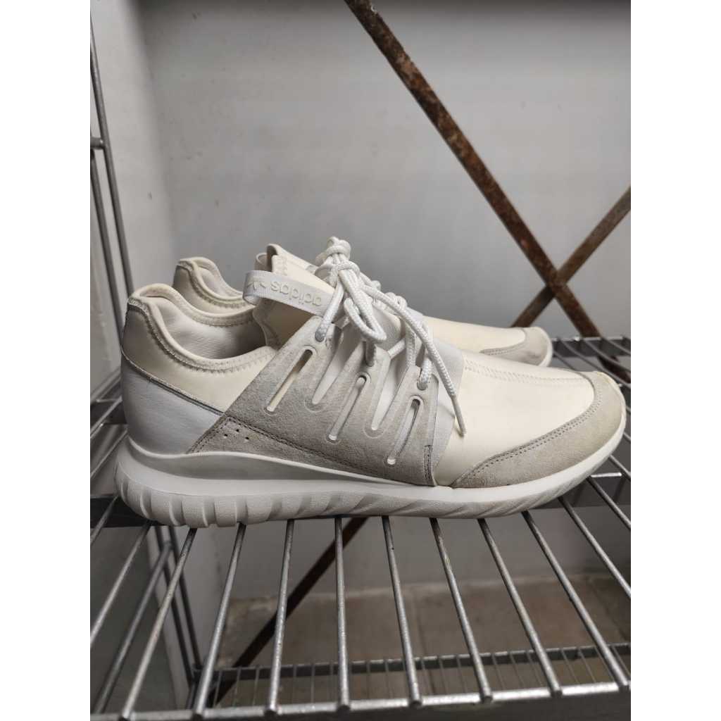 Sepatu Adidas Tubular Radial Crystal White Size 46