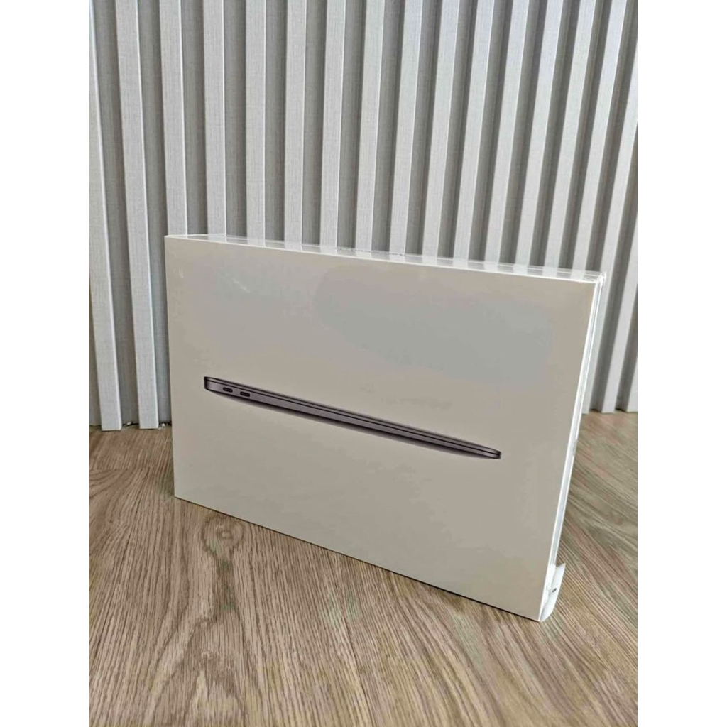 Macbook Air M1 2020 8/256Gb  New